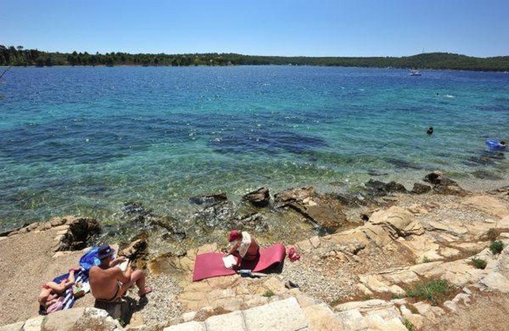 Beachside Villa Marko Milna  Esterno foto